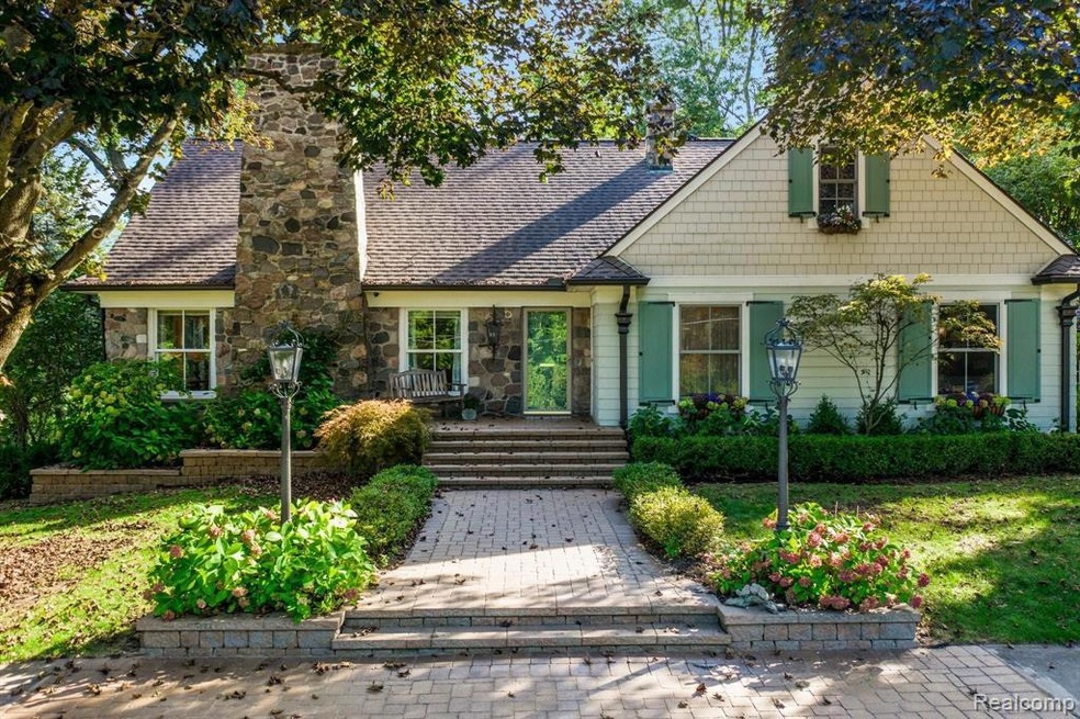 6-web-or-mls-4521 Walnut Lake Road Bloomfield Town