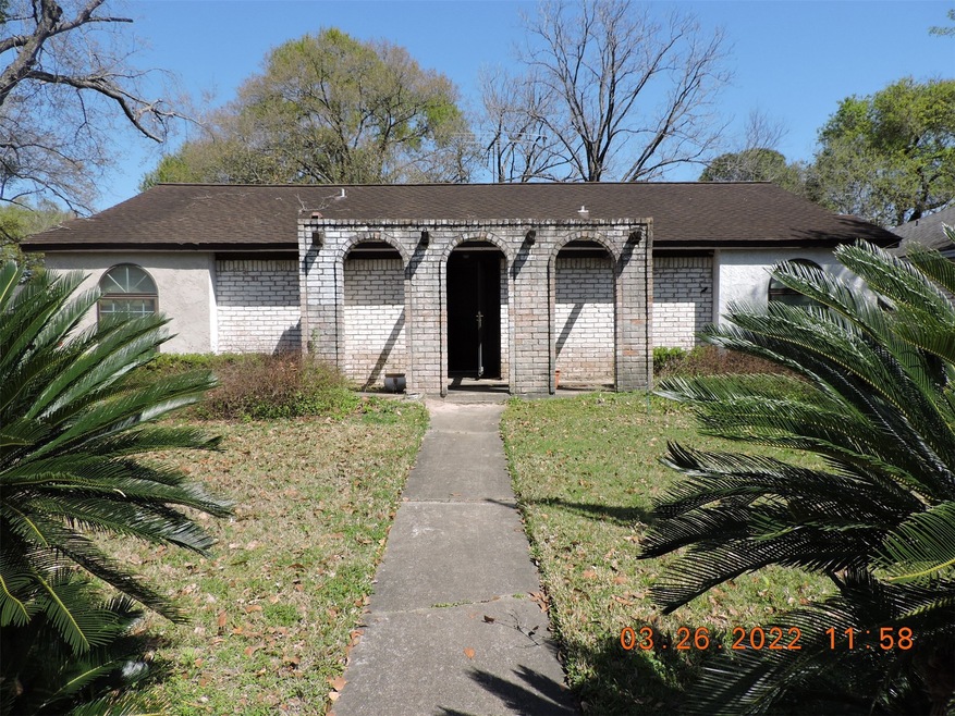 7138 Brook Stone Dr, Houston, TX 77040 - photo 1