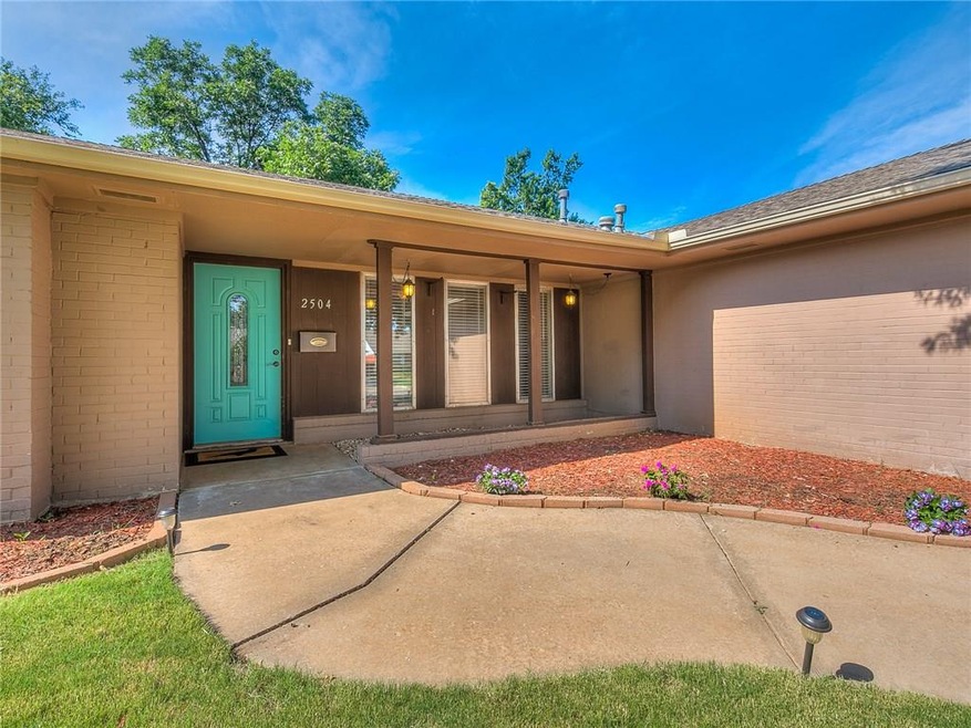 2504 NW 117th St, Oklahoma City, OK 73120 - photo 1