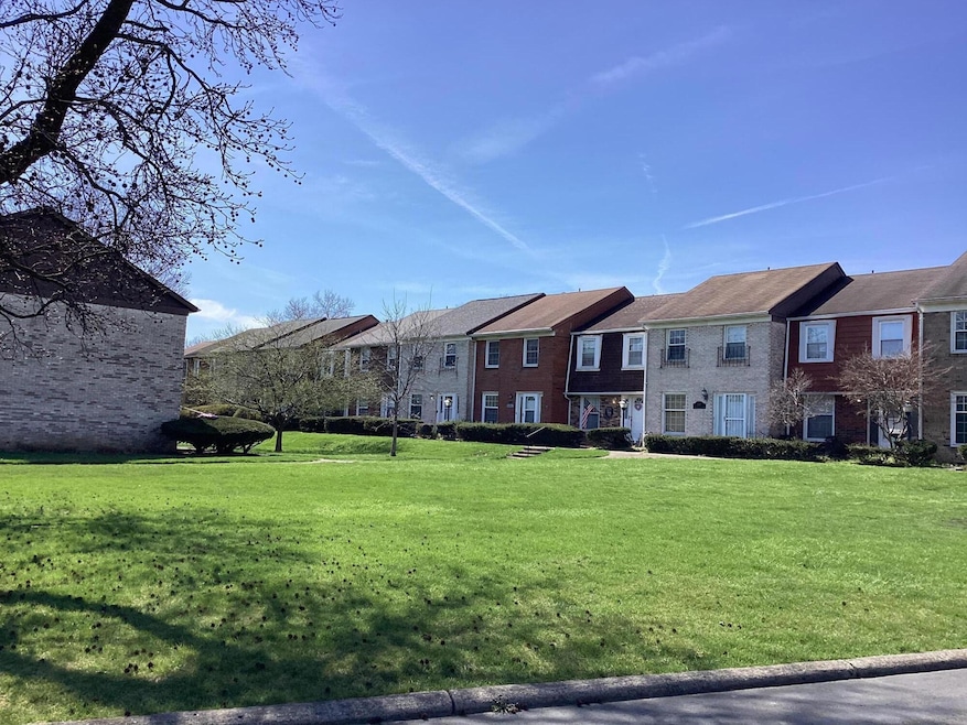 Welcome to 2355 Hardesty Dr. N