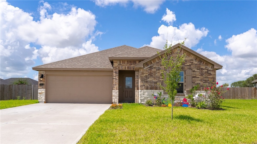 1293 Carnaby St, Corpus Christi, TX 78415 - photo 1