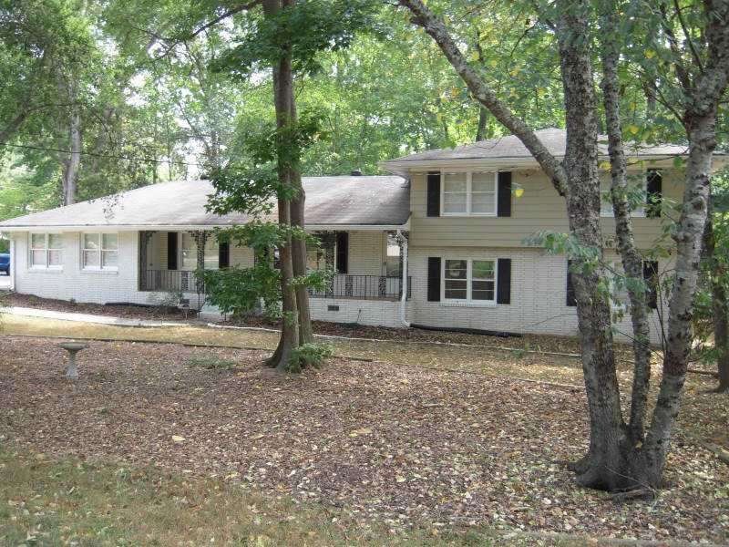 1529 Diamond Head Dr, Decatur, GA 30033 - photo 1