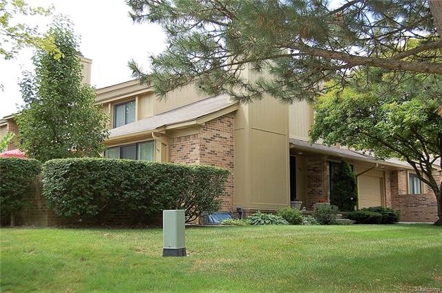 1590 South Hill Cir unit 5, Bloomfield Hills, MI 48304 - photo 1