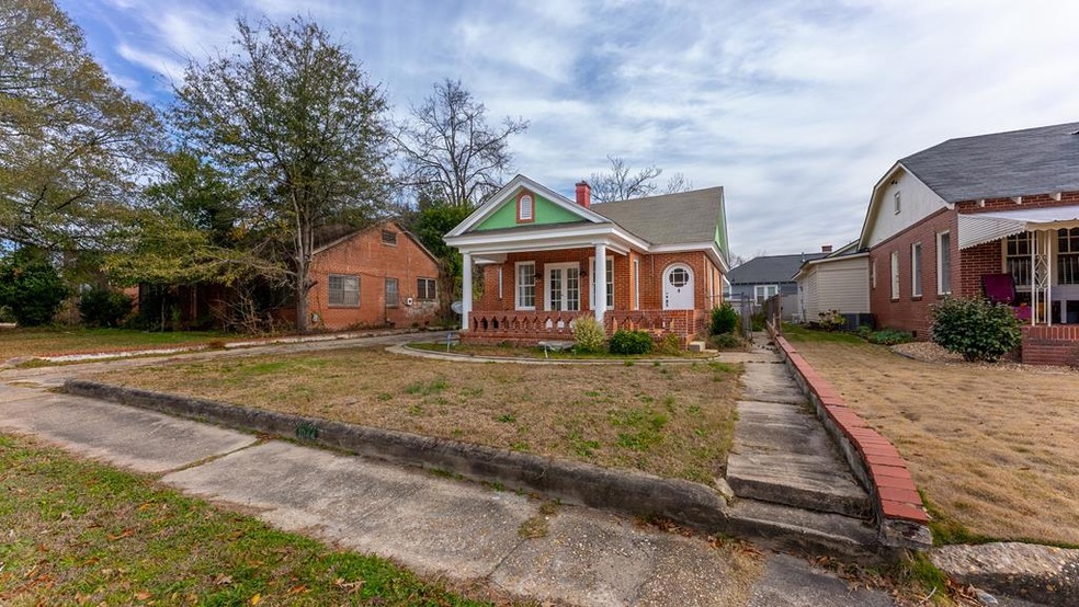 1044 Lawyers Ln, Columbus, GA 31906 - photo 1