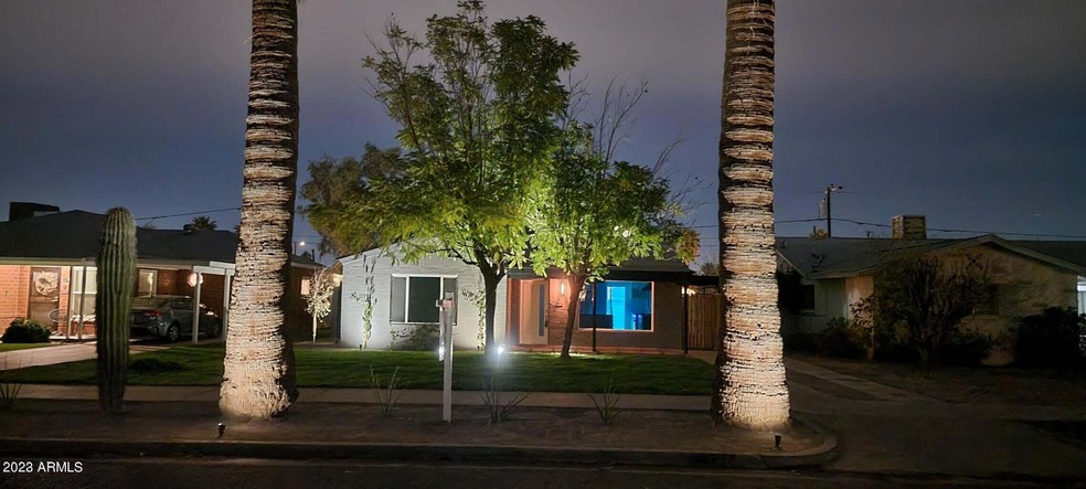 1430 E Palm Ln, Phoenix, AZ 85006 - photo 1