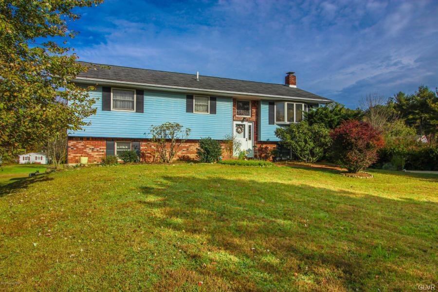 108 Dell St, Stroudsburg, PA 18360 - photo 1