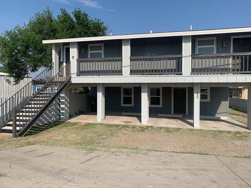 3484 Del Rio Hwy unit 2, Eagle Pass, TX 78852 - photo 1