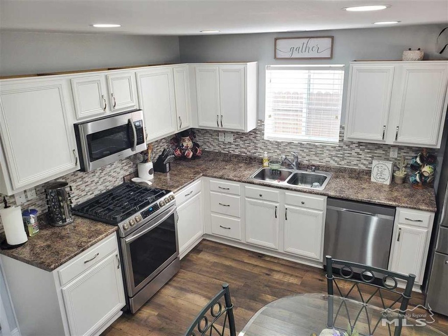 9195 Red Baron Blvd, Reno, NV 89506 - photo 1