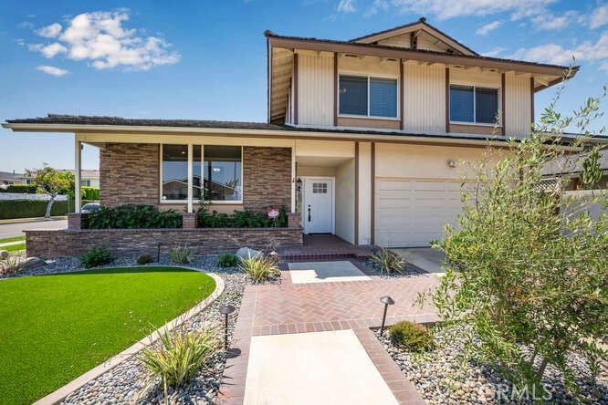 Pending $1,499,000