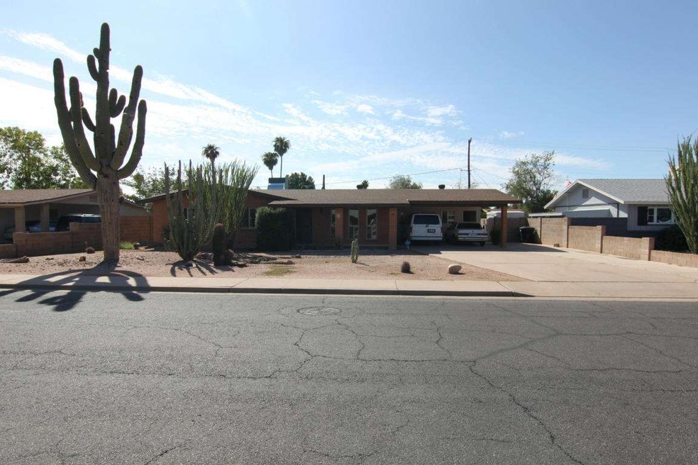 863 N Lesueur, Mesa, AZ 85203 - photo 1