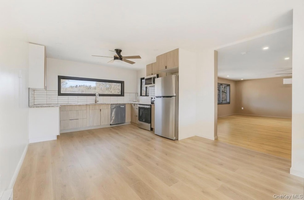 5167 U S 209 unit 2, Accord, NY 12404 - photo 1