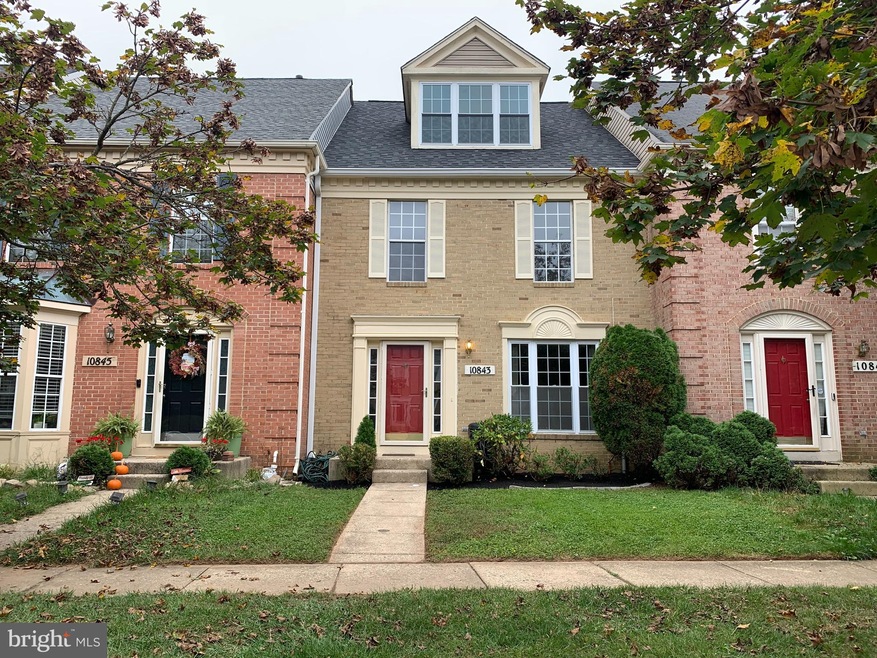 10843 Sherwood Hill Rd, Owings Mills, MD 21117 - photo 1