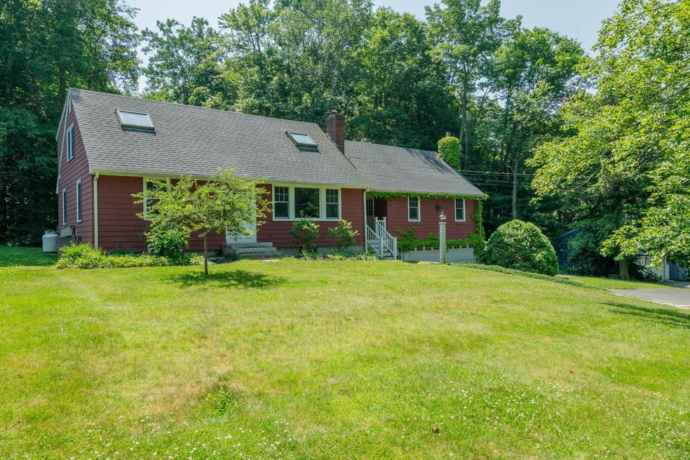 110-web-or-mls-8 Brookside Dr 26