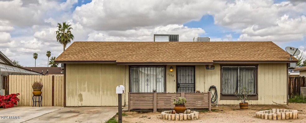 5202 W Berkeley Rd, Phoenix, AZ 85035 - photo 1