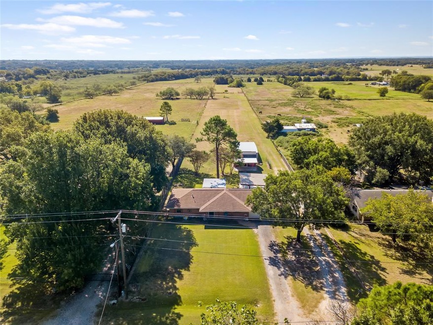 4811 W Park Row Blvd, Corsicana, TX 75110 - photo 1