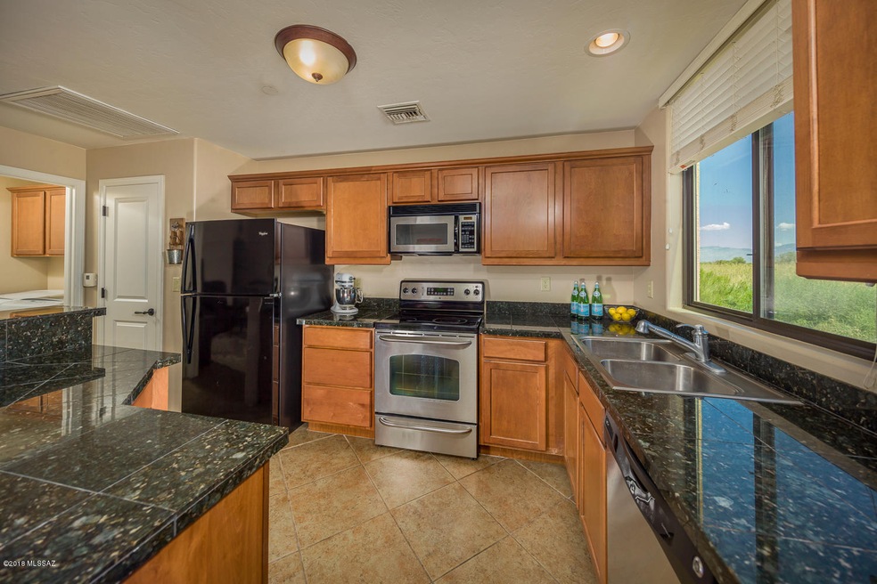 85 S Crown Plaza Vail AZ 85641