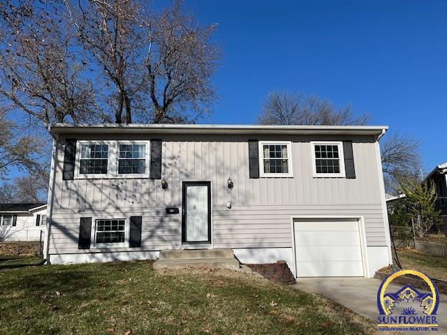 908 SE 35th Terrace, Topeka, KS 66605 - photo 1