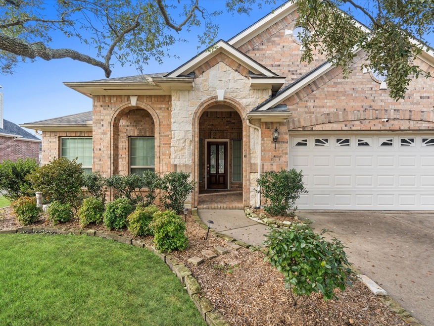 7335 Broadelm Dr, Houston, TX 77095 - photo 1