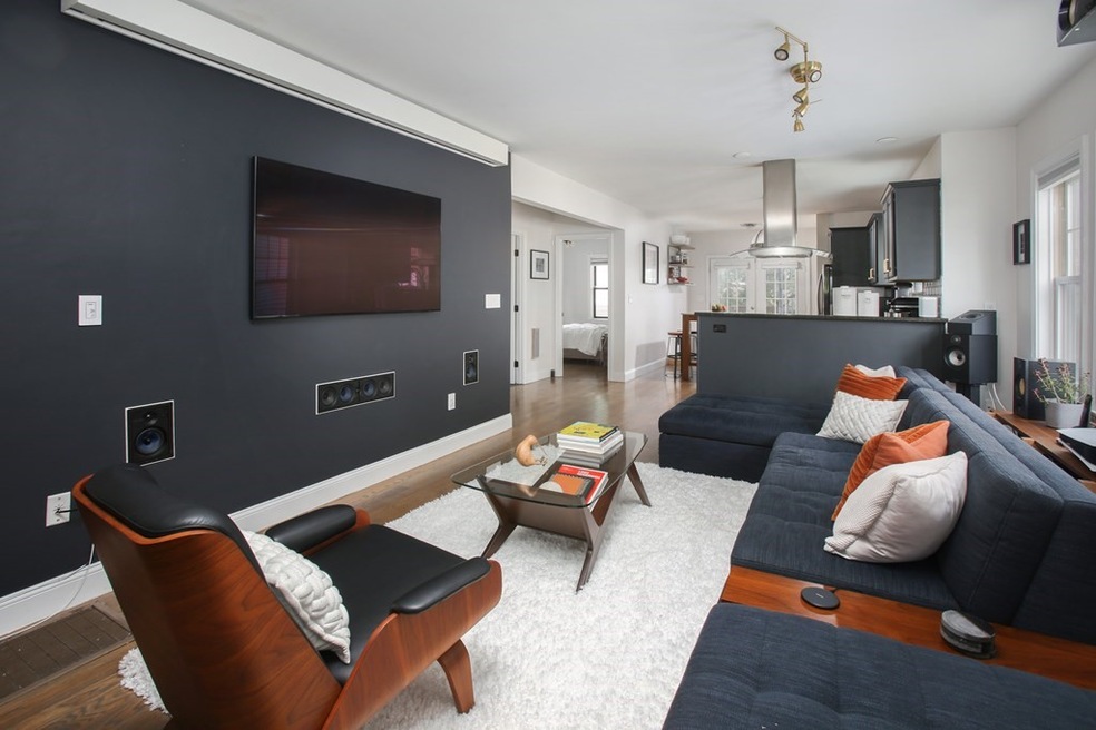 27 N Munroe Terrace unit 1, Boston, MA 02122 - photo 1