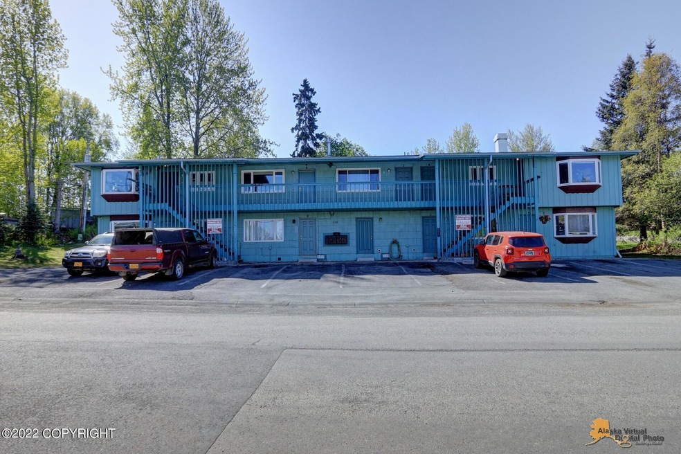 518 E 22nd #3