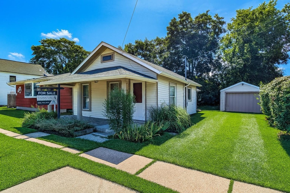 Pending $409,999 • Co-Listing Agent