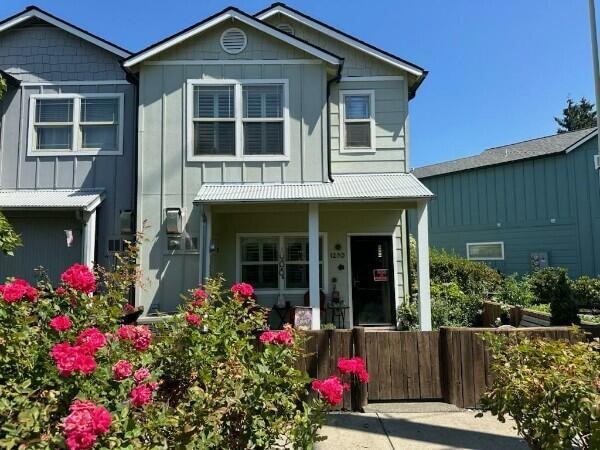 Sold $285,000 • Co-Listing Agent