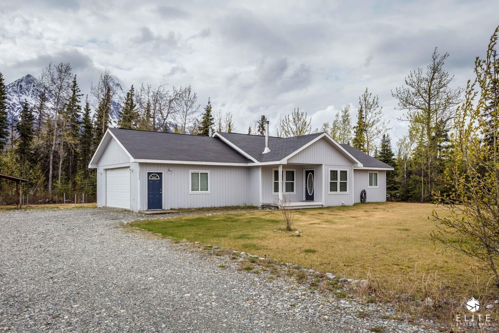 18036EWallingRd(1of24)