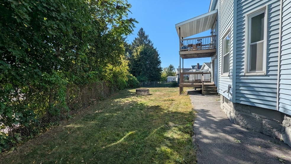 14 Burns St unit 1, Lowell, MA 01852 - photo 1