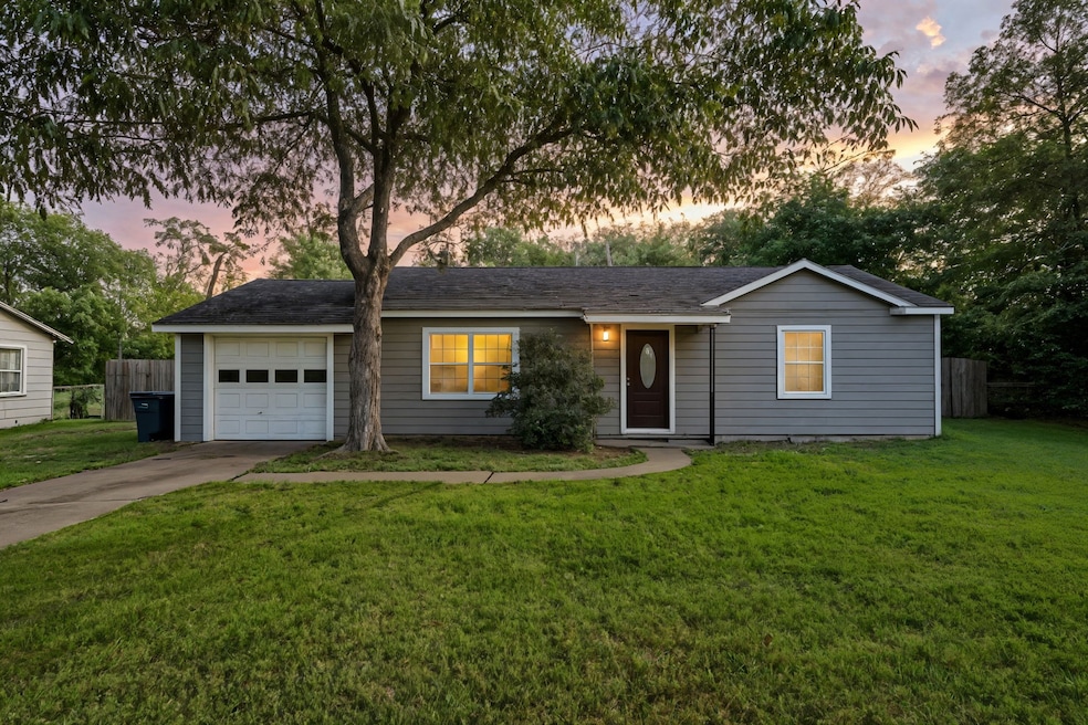 Welcome home to 313 E. Dumble Street in Alvin, TX!