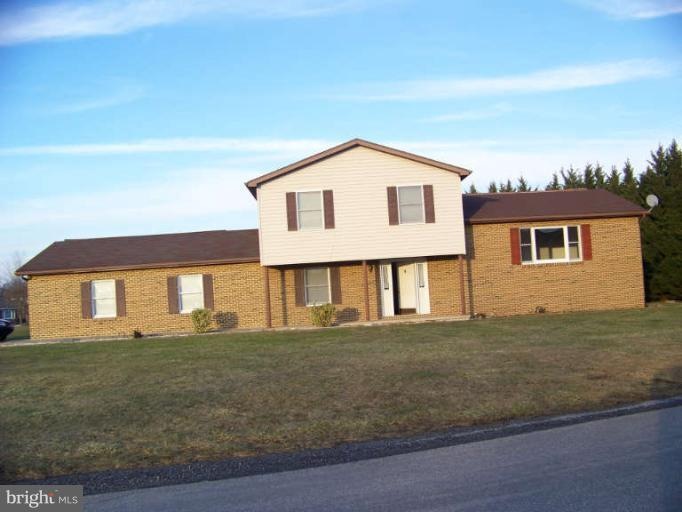 3556 Brook St, Greencastle, PA 17225 - photo 1