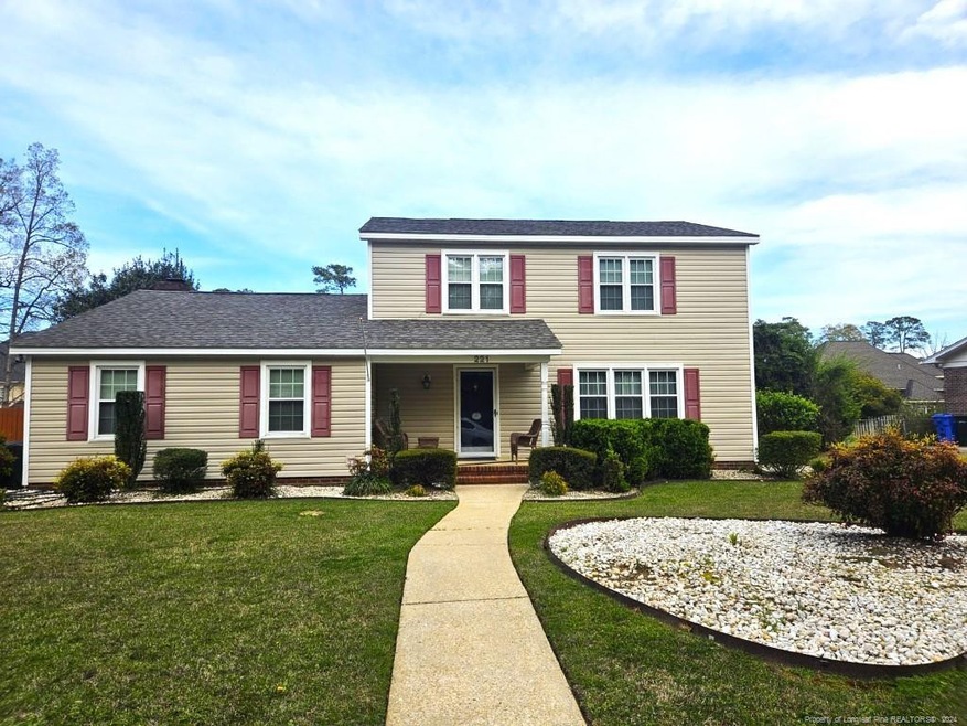 221 Kirkwood Dr, Fayetteville, NC 28303 - photo 1