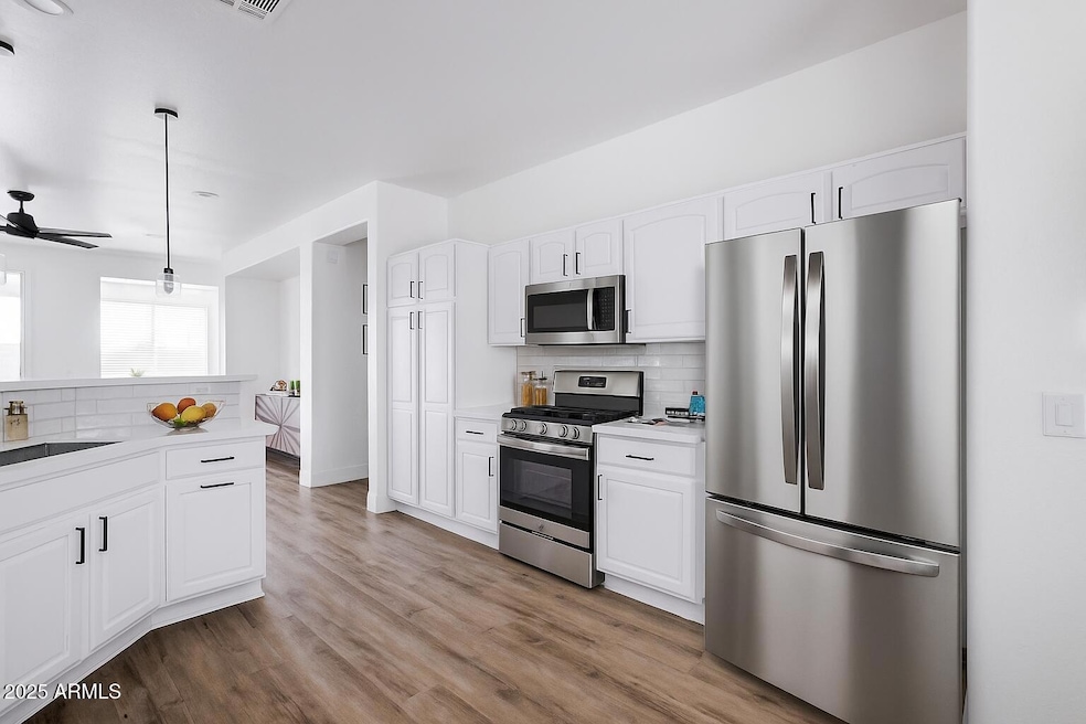 Pending $327,500 • Co-Listing Agent