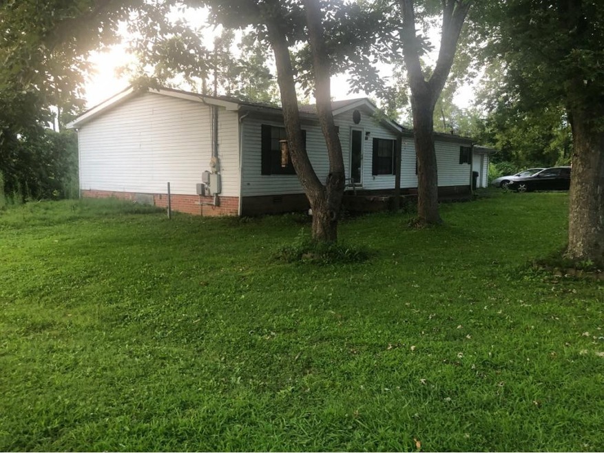 604 Woodlyn Rd, Johnson City, TN 37601 - photo 1