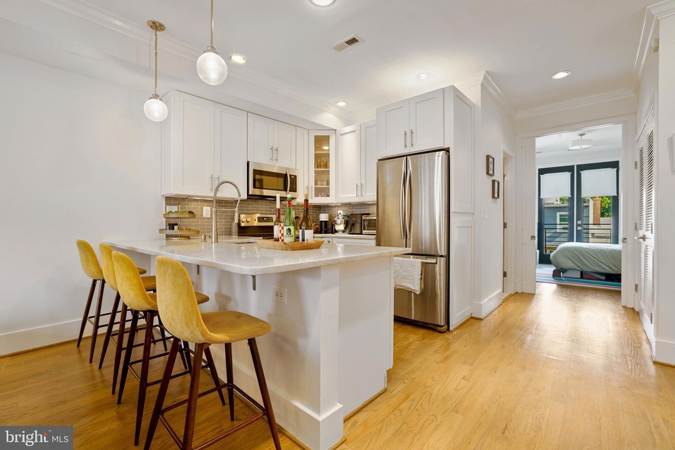 1423 Meridian Place NW unit 1, Washington, DC 20010 - photo 1