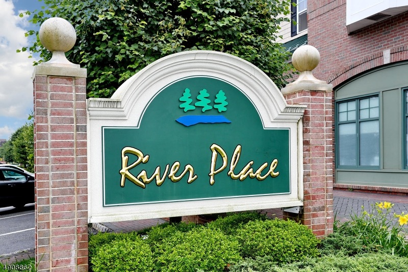 108 River Place unit 108, Butler, NJ 07405 - photo 1