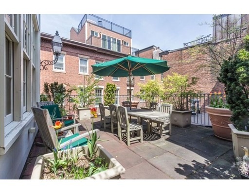 421 Hanover St unit 31, Boston, MA 02113 - photo 1