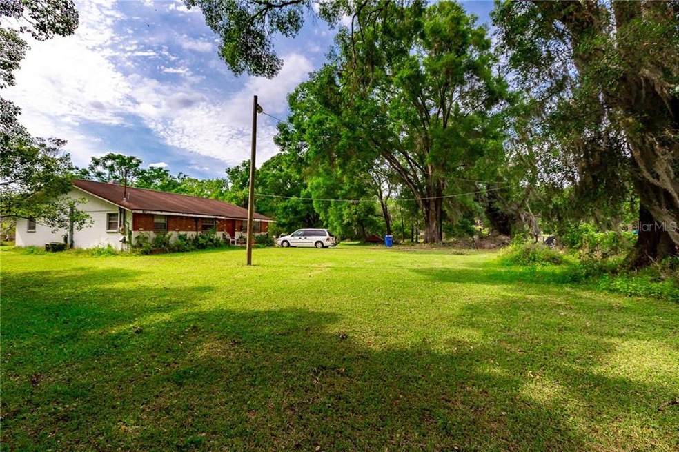 5604 Wilkins Rd, Tampa, FL 33610 - photo 1