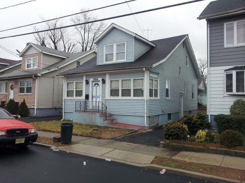 1984 Ostwood Terrace, Union, NJ 07083 - photo 1