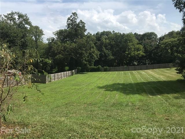 517 W Front St, Statesville, NC 28677 - photo 1