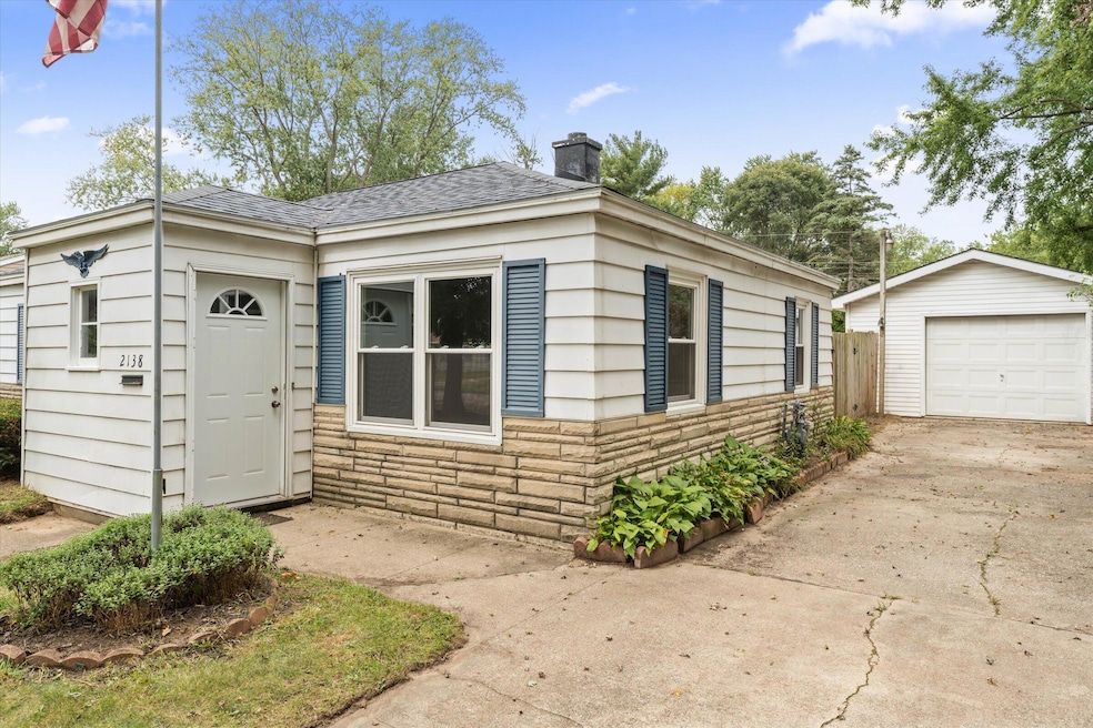 2138 Lewis Dr, Niles, MI 49120 - photo 1