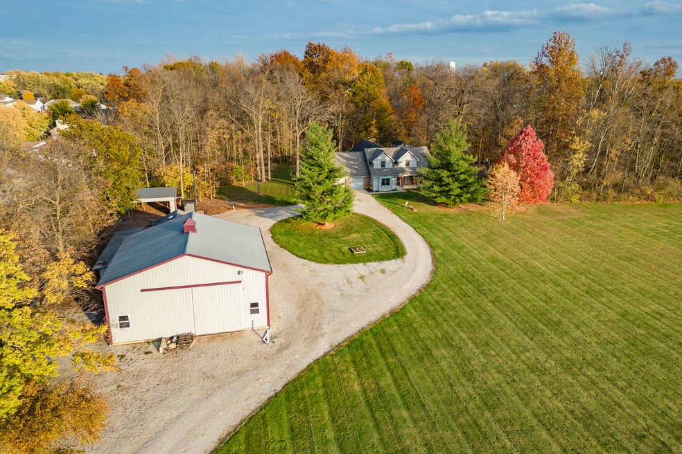 6237 N 25 W, Whiteland, IN 46184 - photo 1