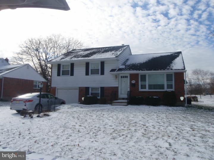 7804 Laurel Ln, Glenside, PA 19038 - photo 1