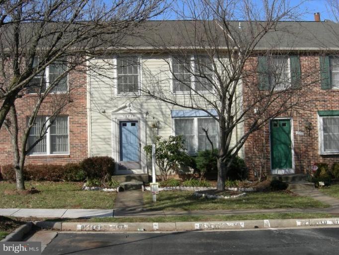 13238 Custom House Ct, Fairfax, VA 22033 - photo 1