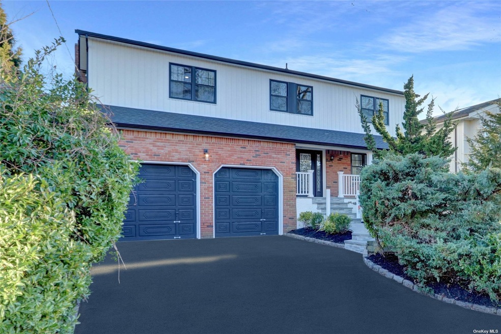 2070 Lake End Rd, Merrick, NY 11566 - photo 1