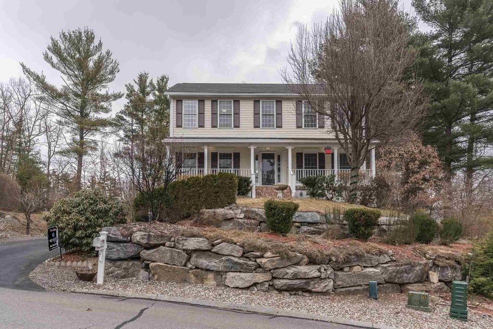 54 Briarcliff Way, Manchester, NH 03109 - photo 1