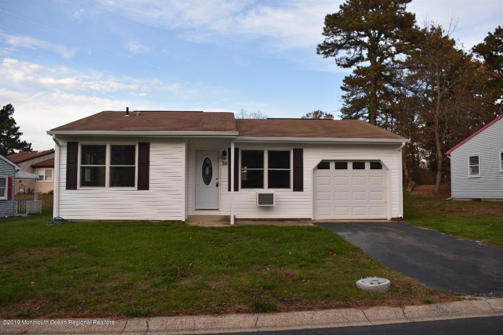 38 S Chestnut Ave unit 72, Whiting, NJ 08759 - photo 1