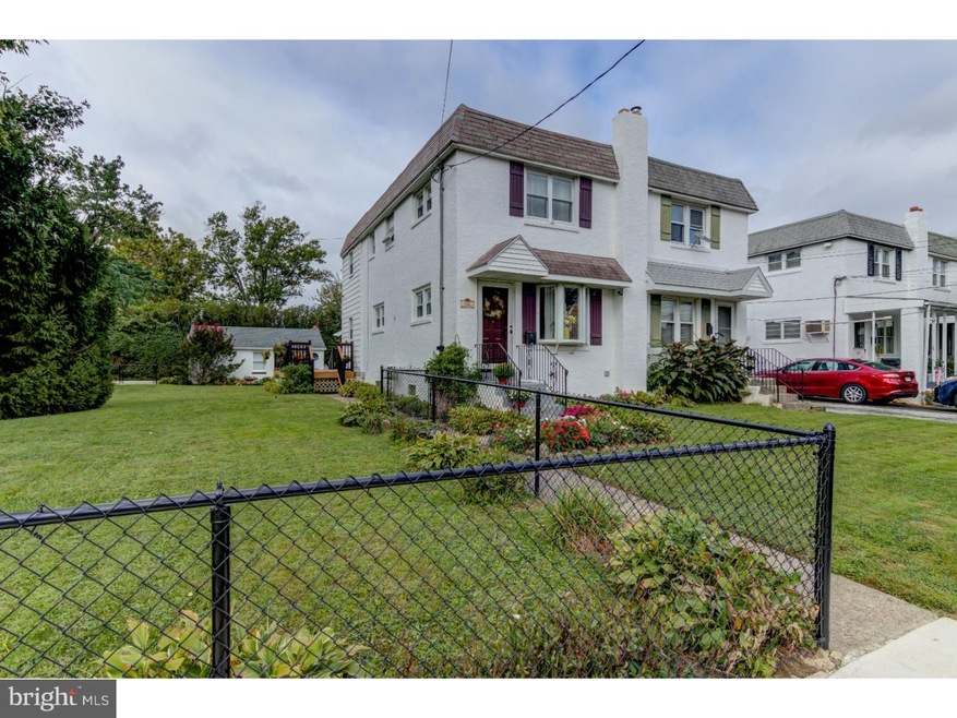 540 Crotzer Ave, Folcroft, PA 19032 - photo 1