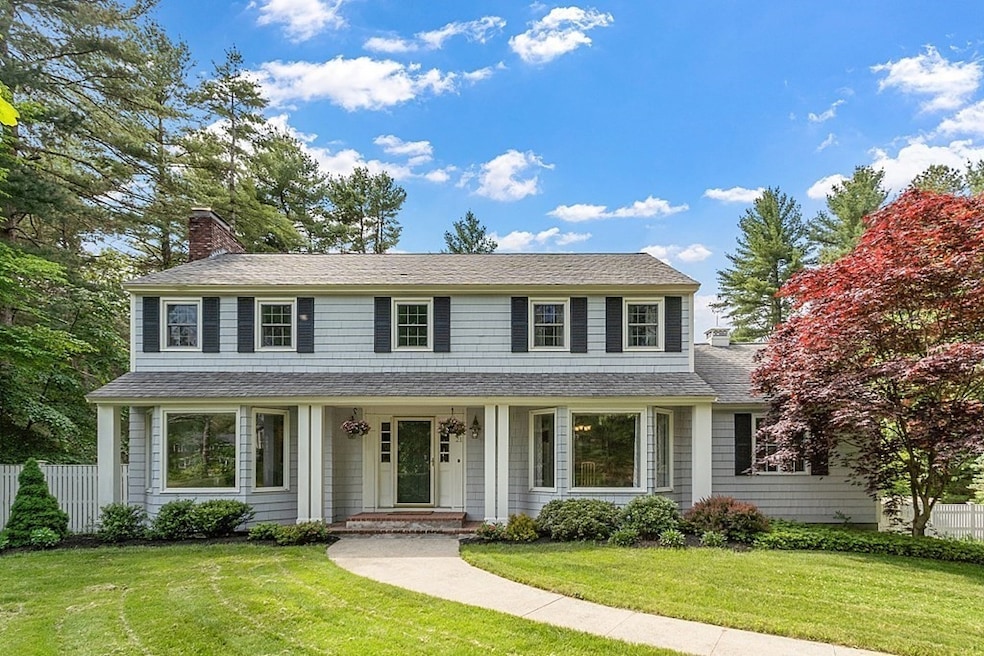 21 Enfield Dr, Andover, MA 01810 - photo 1