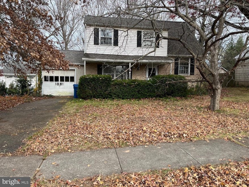 1061 York Ave, Lansdale, PA 19446 - photo 1