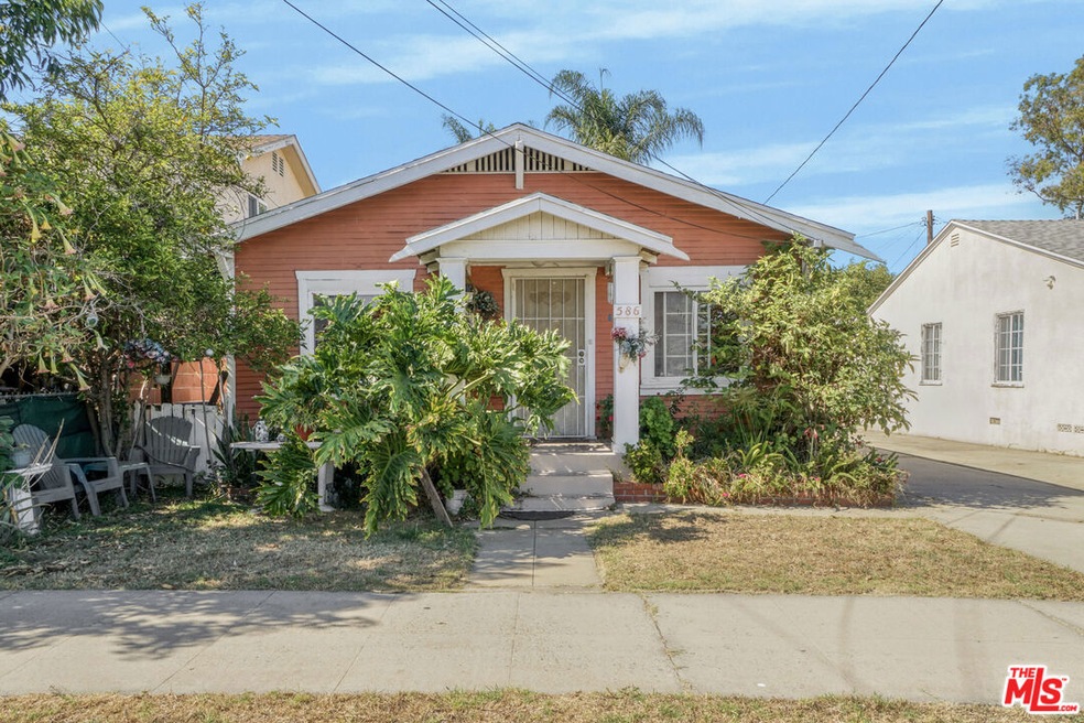 Pending $700,000 • Co-Listing Agent